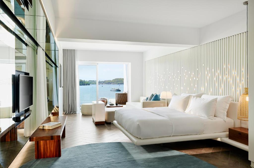 Nikki Beach Suite